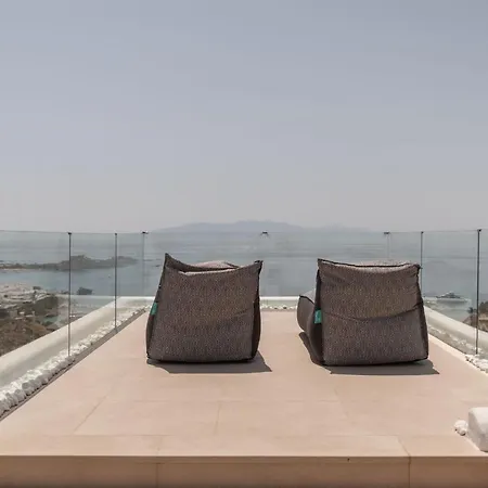 Calma Mykonos Psarrou