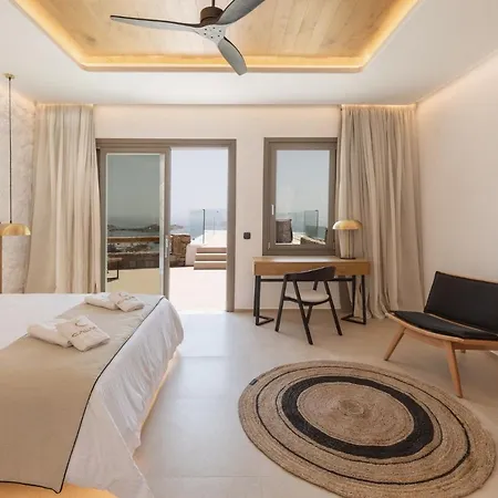 Calma Mykonos بسارو